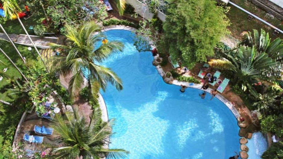 Rainbow Paradise Beach Resort Pool