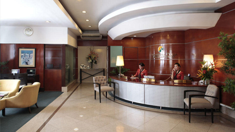 Millennium Plaza Hotel Lobby