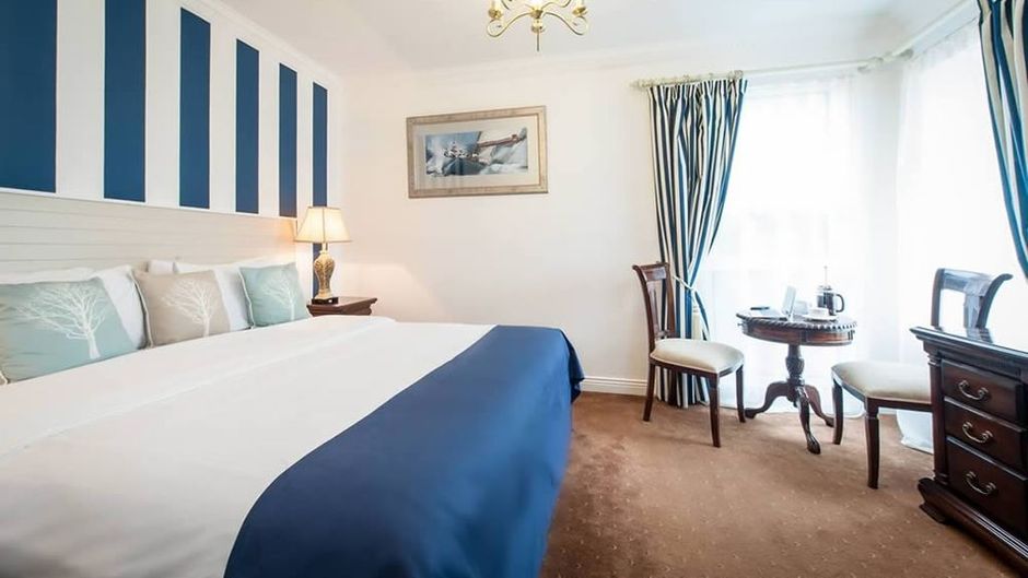 Blue Haven Hotel & Restaurant Room