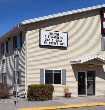 Hometown Inn