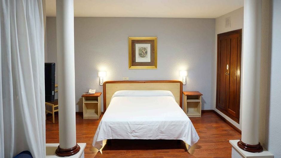 Civitas Cesaraugusta Room