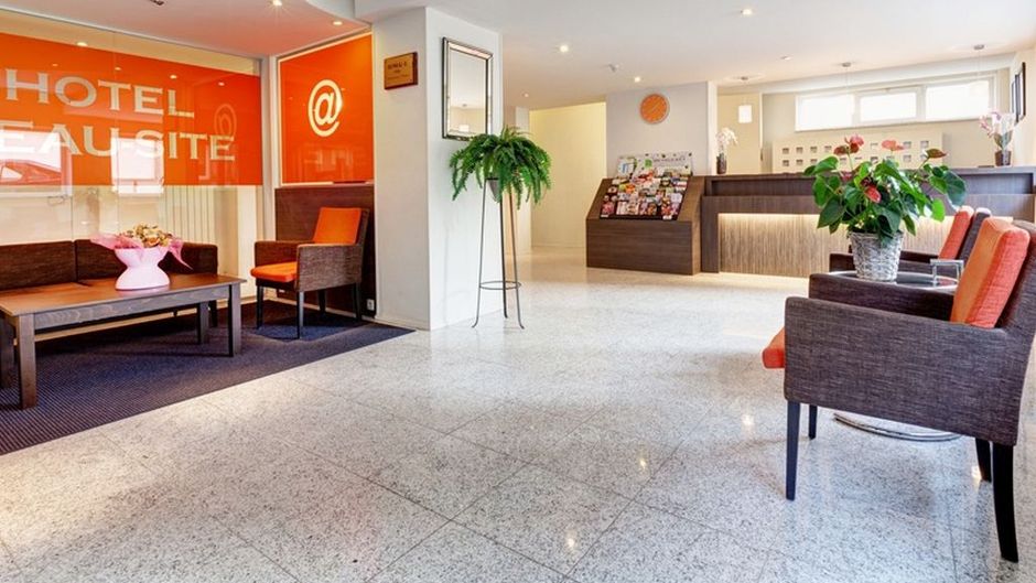 Hotel Beau Site Lobby