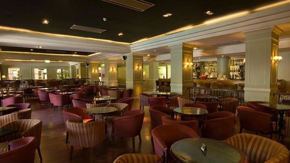 Falesia Hotel Bar/Lounge