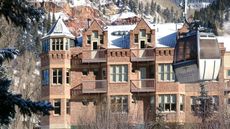 Hotel Columbia