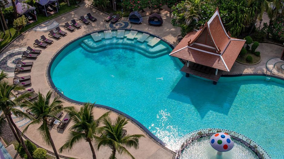 Heeton Concept Hotel Pattaya Pool