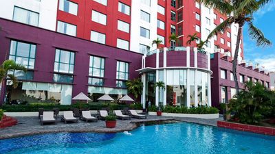 Aryaduta Makassar Hotel