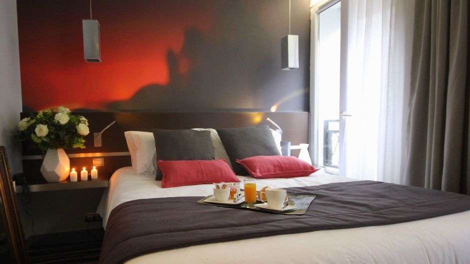 Lumieres Hotel Room