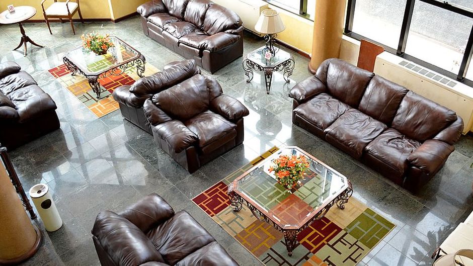 House Inn Apart Hotel Lobby