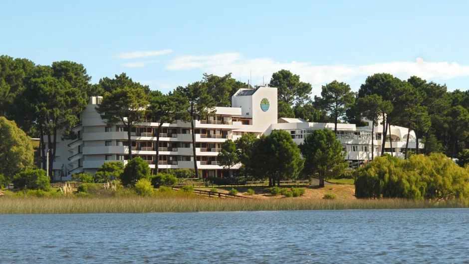Hotel del Lago Exterior