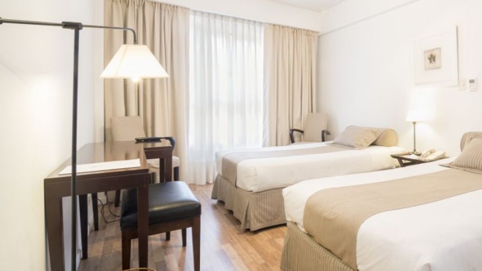 Loi Flats Room