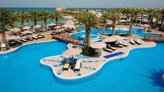 Al Bander Hotel & Resort