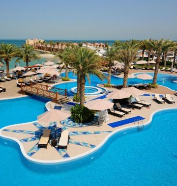 Al Bander Hotel & Resort