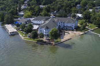 Oakwood Resort