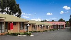 Victoria Lodge Motor Inn & Serviced Apts