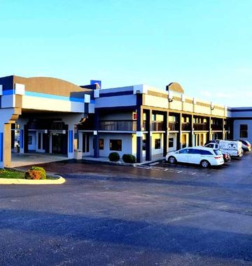 Gateway Inn & Suites Clarksville