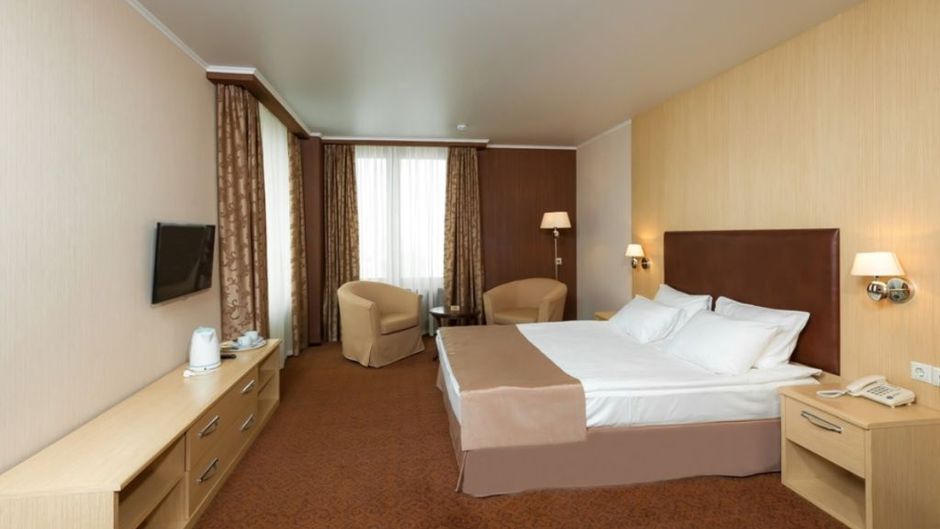 Hotel Victoria Room