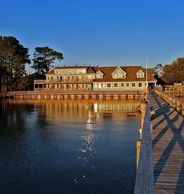 The Inn at Corolla Light