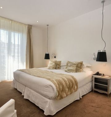 Hotel Renoir