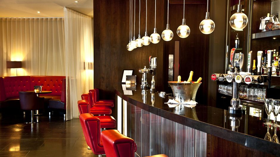 Five Lakes Resort Bar/Lounge