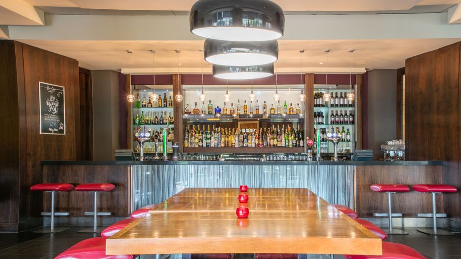 Five Lakes Resort Bar/Lounge