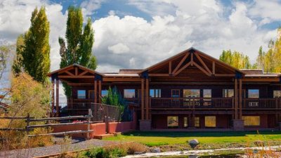 Boulder Mountain Lodge