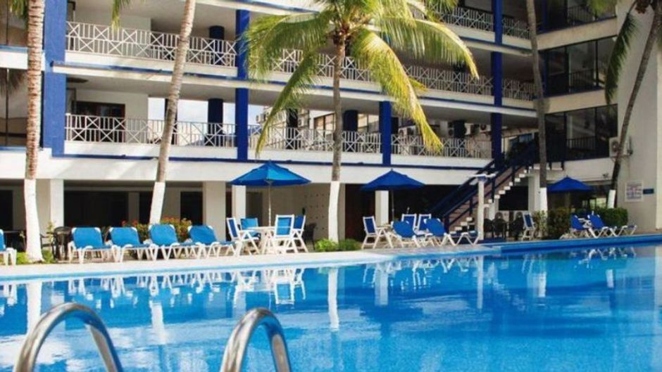 Sol Caribe San Andres Pool
