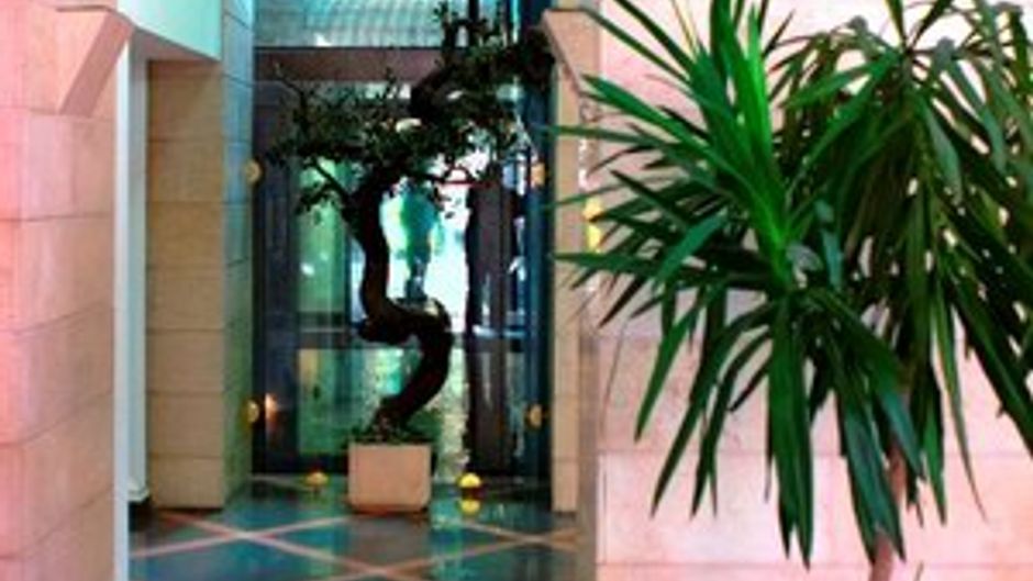 Gloria Palace Hotel Lobby