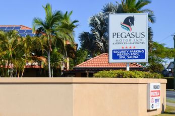 Pegasus Motor Inn and Serviced Apartment