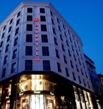 Darkhill Hotel