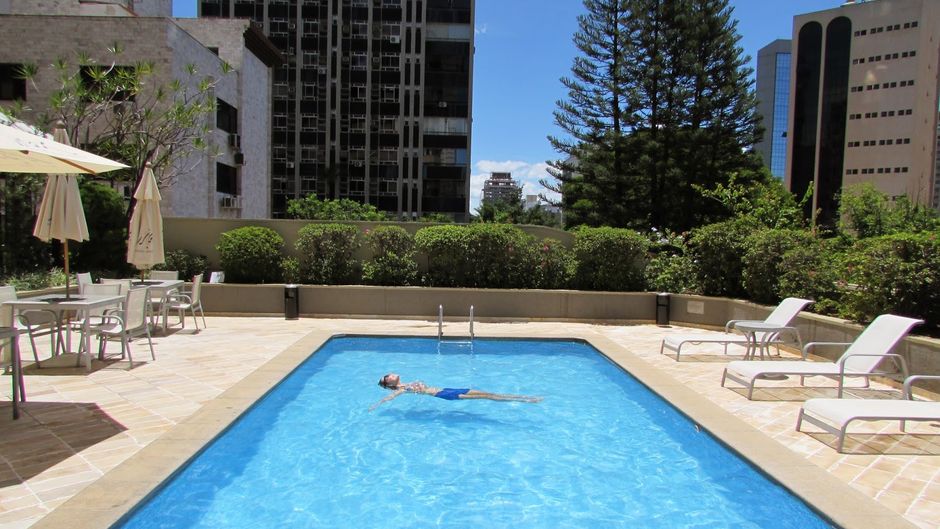 Max Savassi Apart Hotel Pool