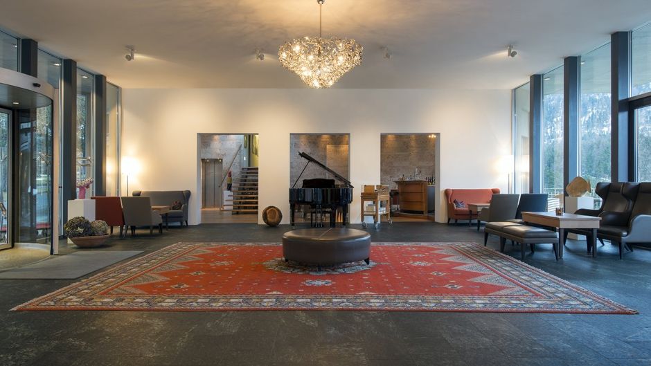 Hotel Saratz Lobby