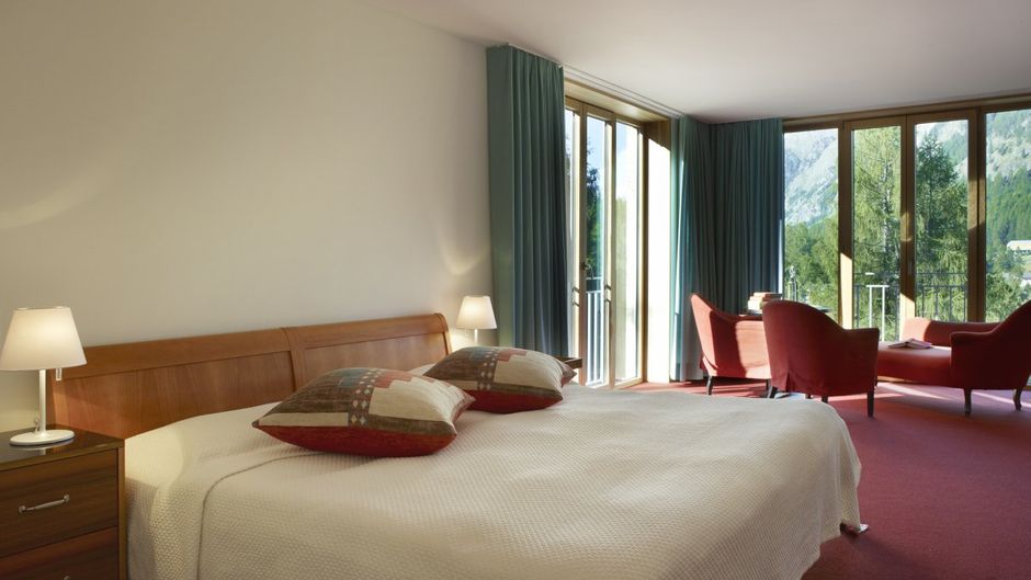 Hotel Saratz Room