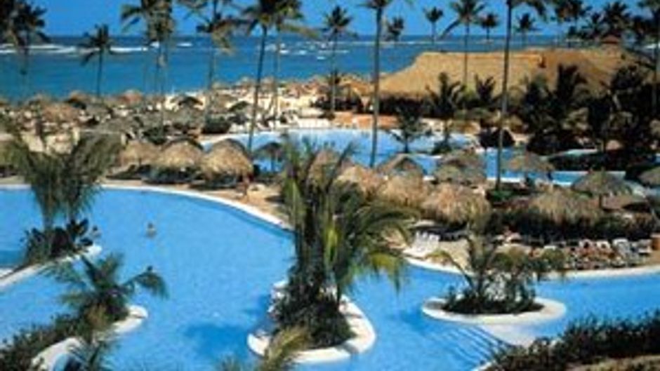 Iberostar Waves Punta Cana Pool