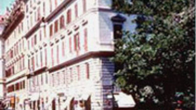 Romulus Hotel