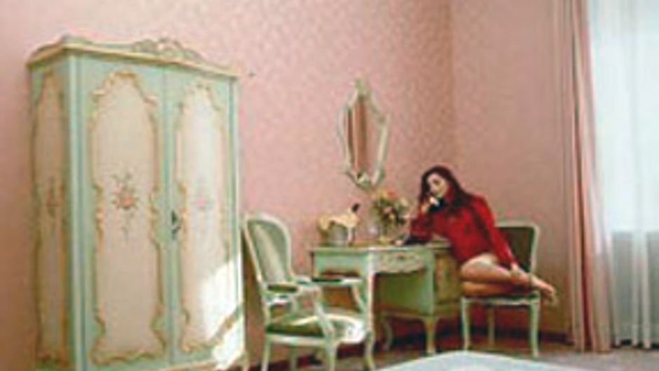 Romulus Hotel Room