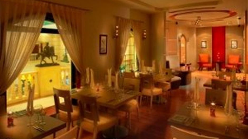 Carlton Palace Hotel Dubai Restaurant