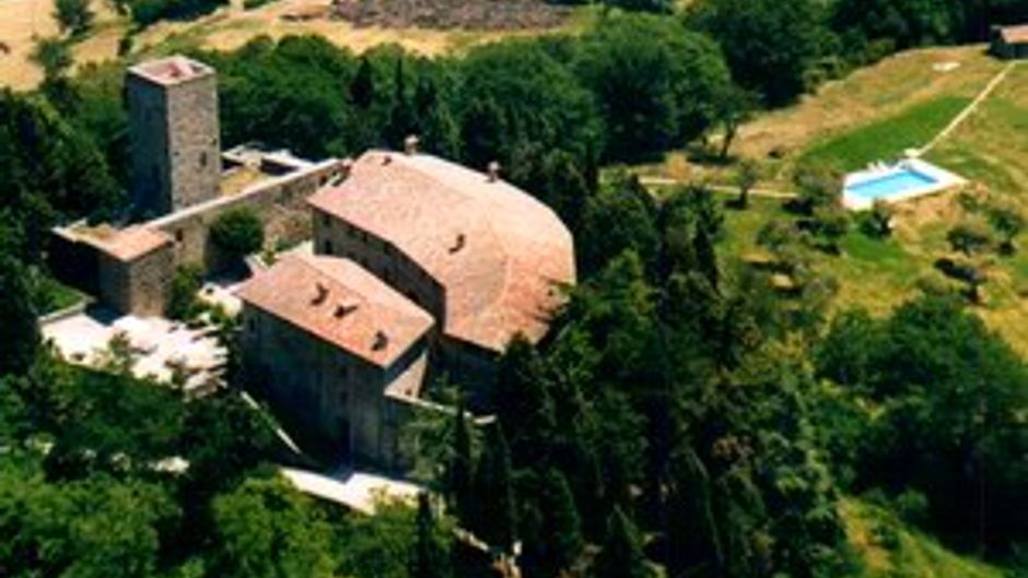 Castello di Petroia Exterior