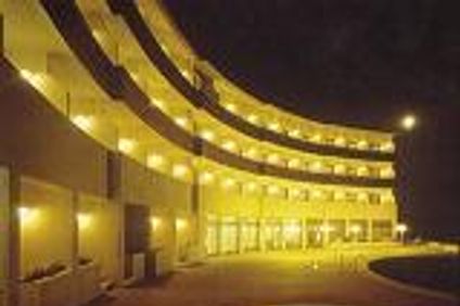 Hotel Meia Lua