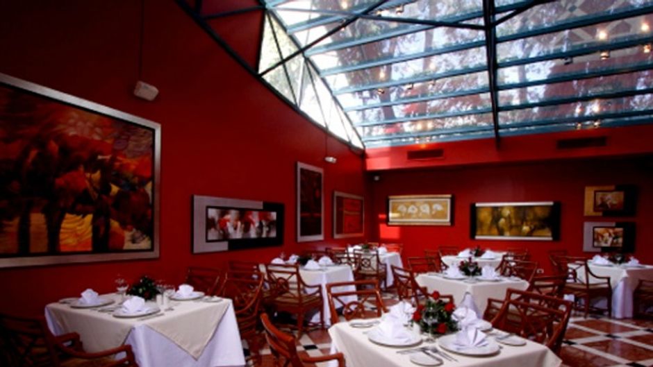 Suites Del Bosque Restaurant
