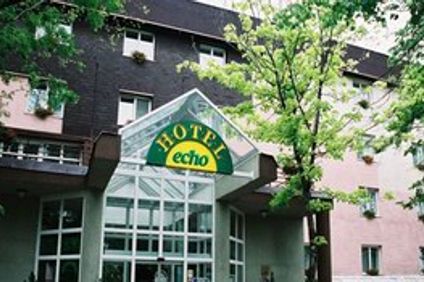 Hotel Echo