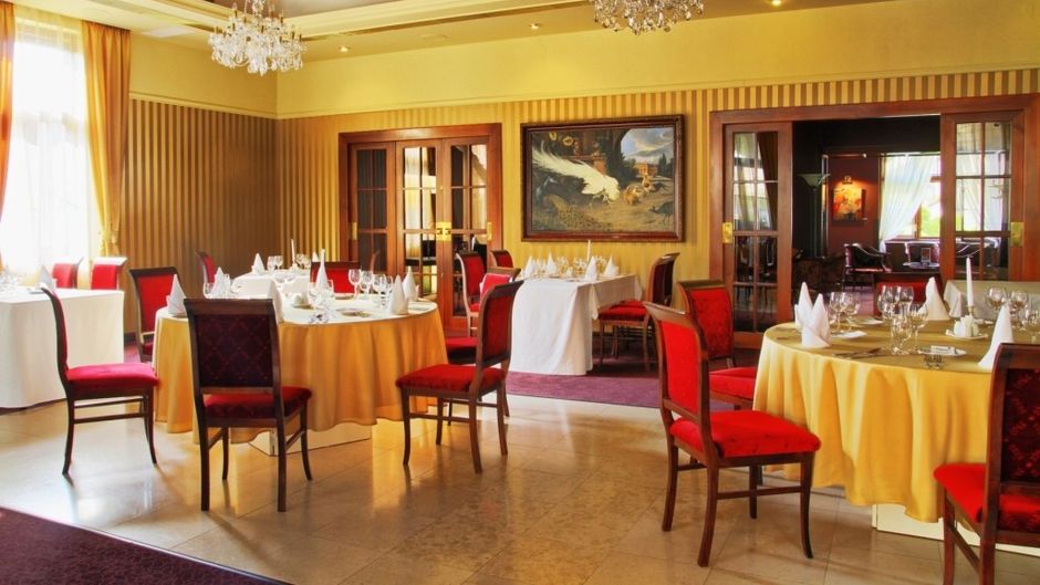 Hotel Bankov Restaurant
