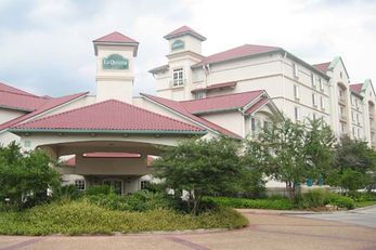 La Quinta Inn & Suites Galleria Area