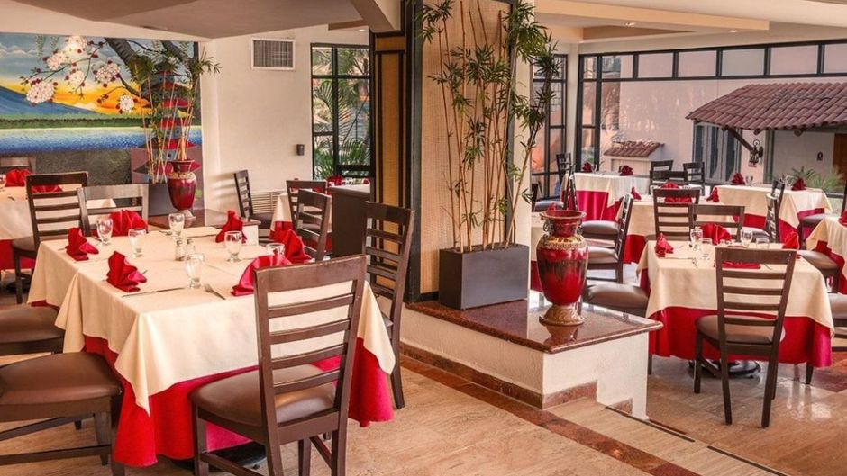 Crown Paradise Club Restaurant