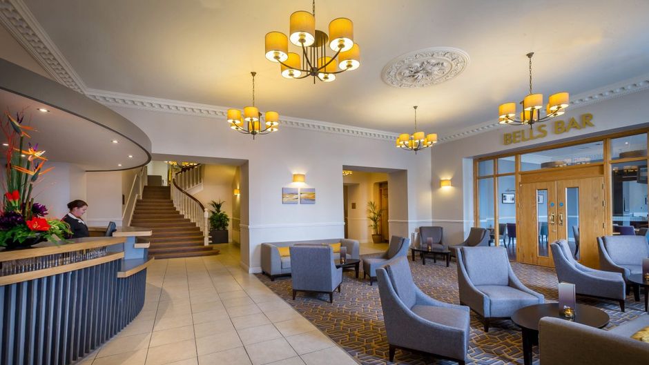 Maldron Hotel Shandon Cork City Lobby