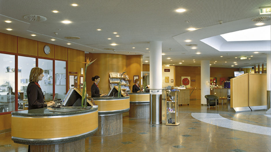 elaya Hotel Frankfurt Oberursel Lobby