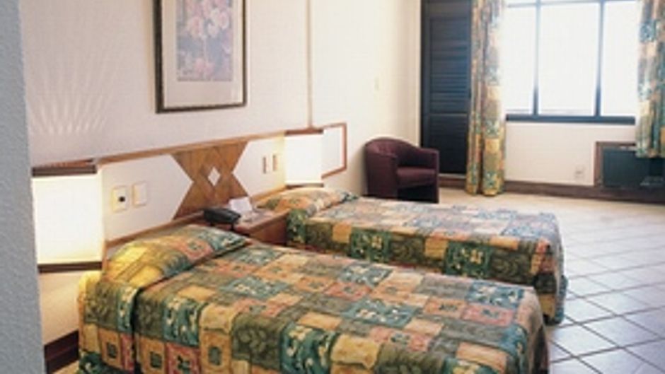 Hotel Sol Bahia Room