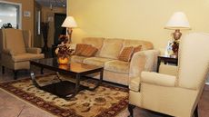 Quality Suites Airport