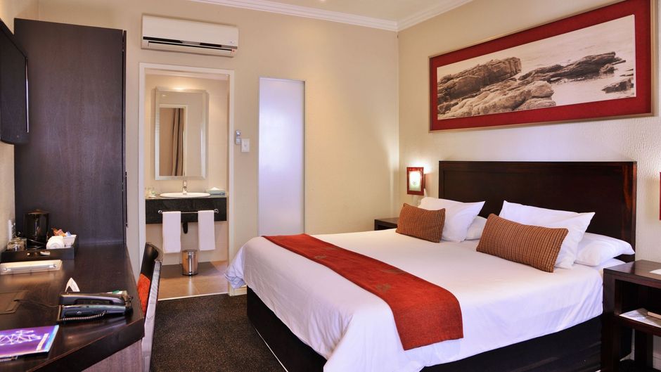 Birchwood Hotel & OR Tambo Conf Ctr Room