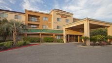 Courtyard By Marriott Beaumont