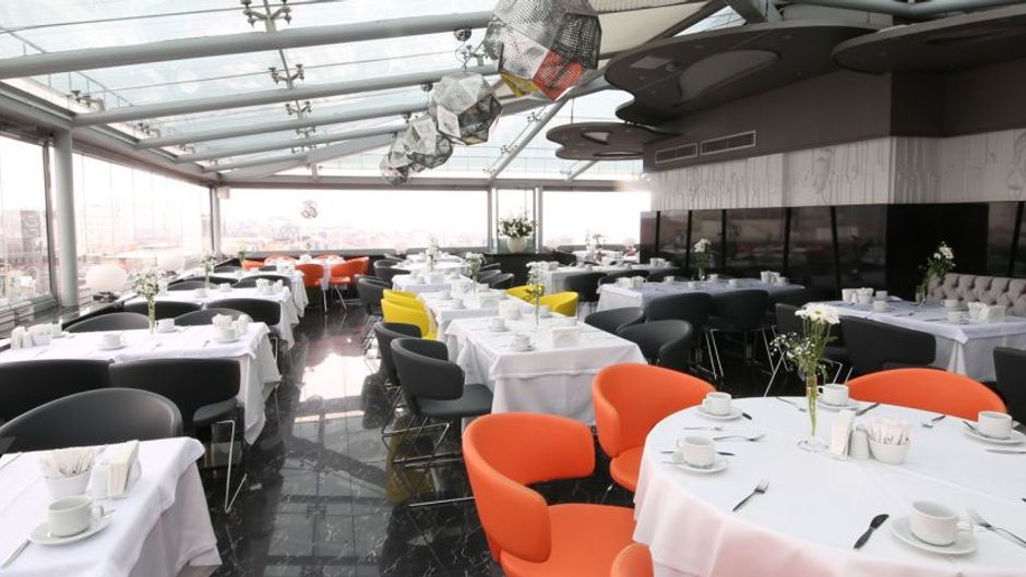 Cartoon Hotel Restaurant